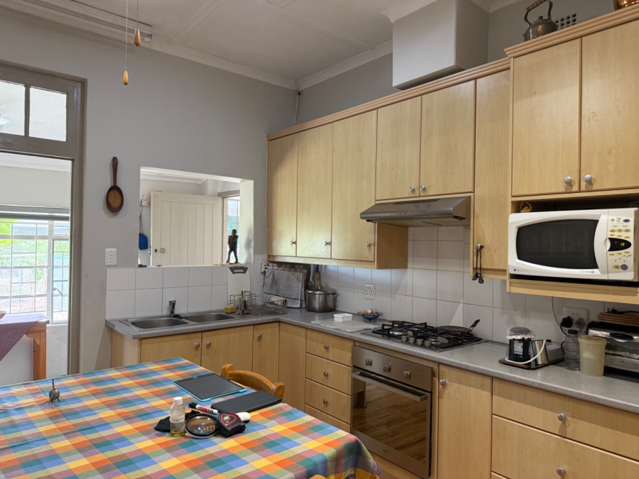 5 Bedroom Property for Sale in Ladismith Western Cape